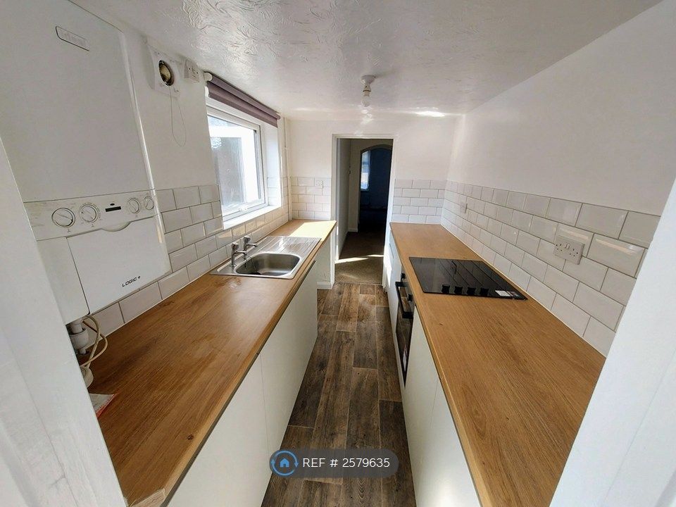Property photo 1 of 5