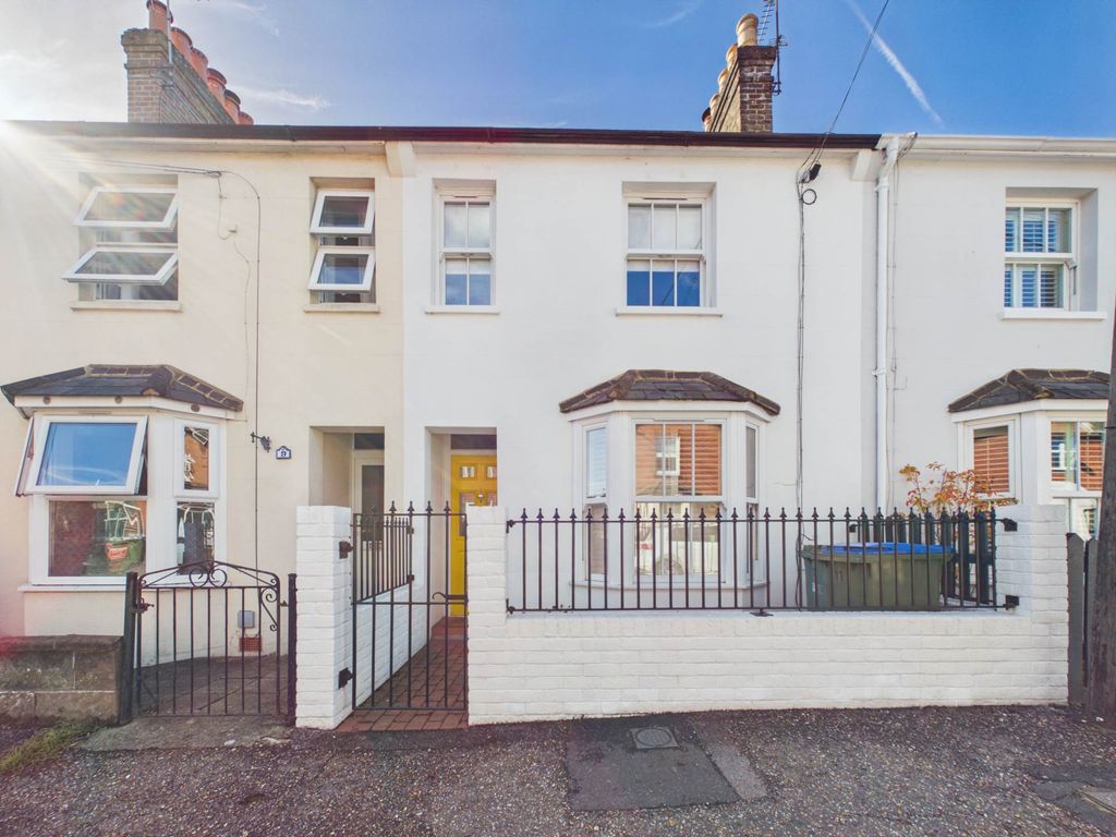 Property photo 1 of 18