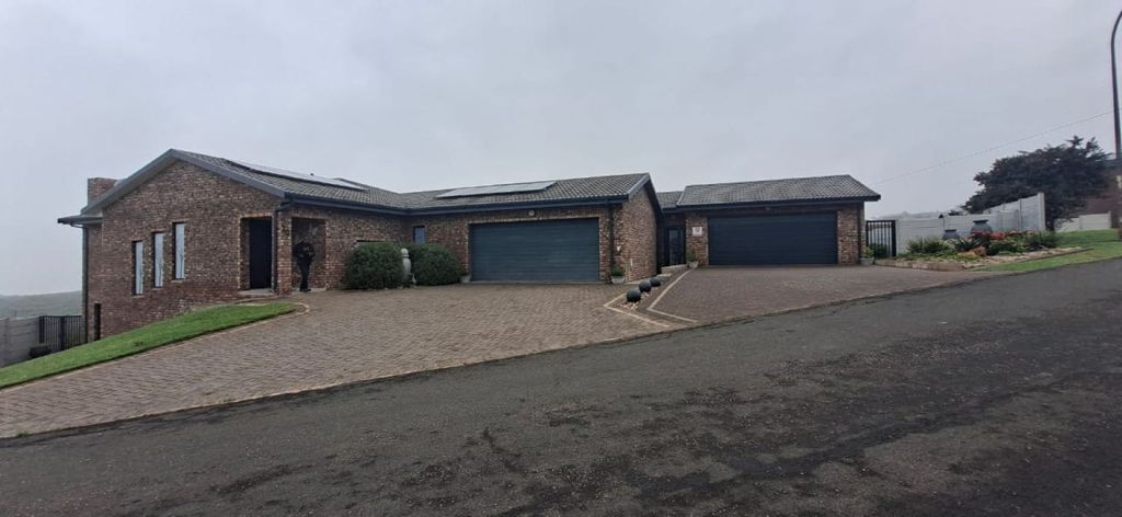 Property photo 2 of 43