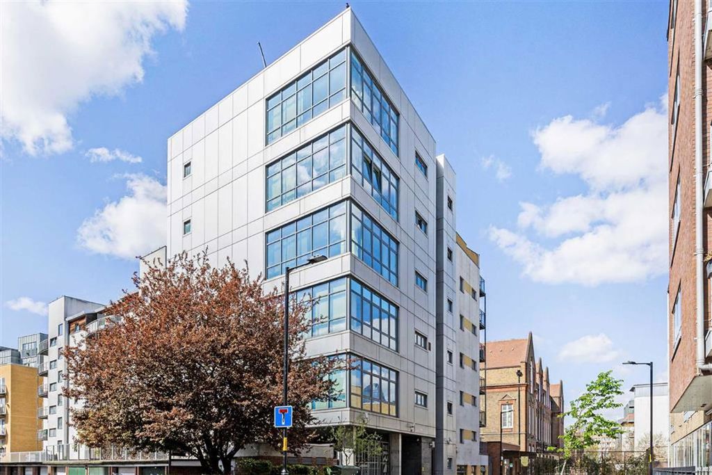 Property photo 1 of 7