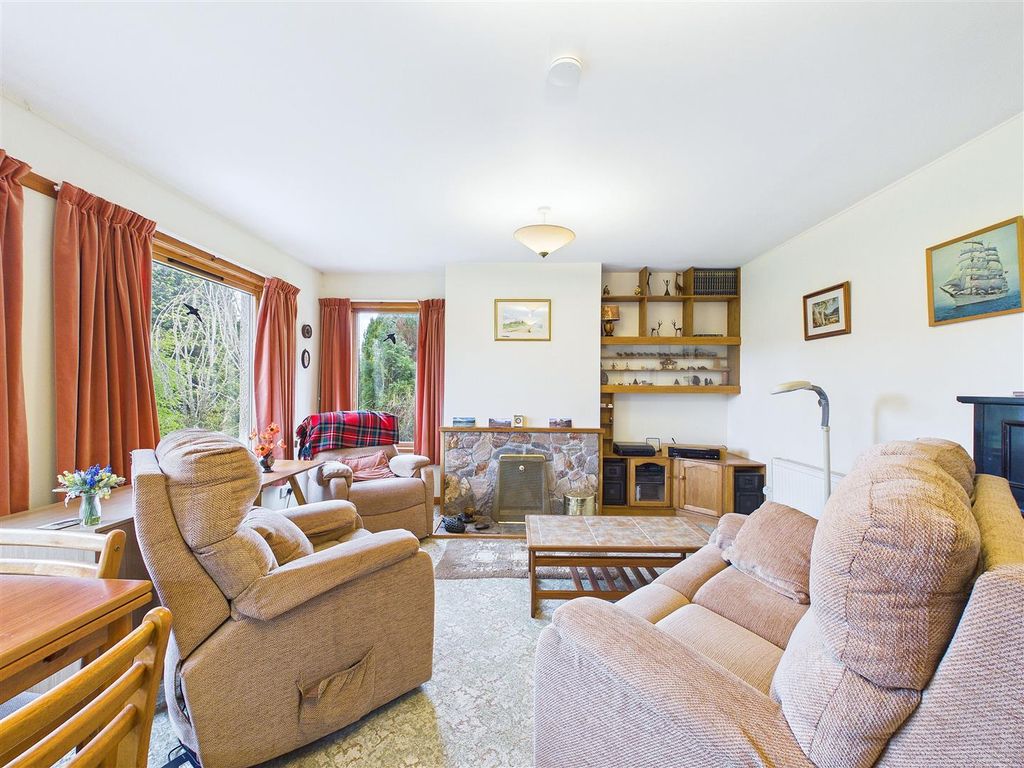 Property photo 2 of 19 Sitting Room & Dining Area