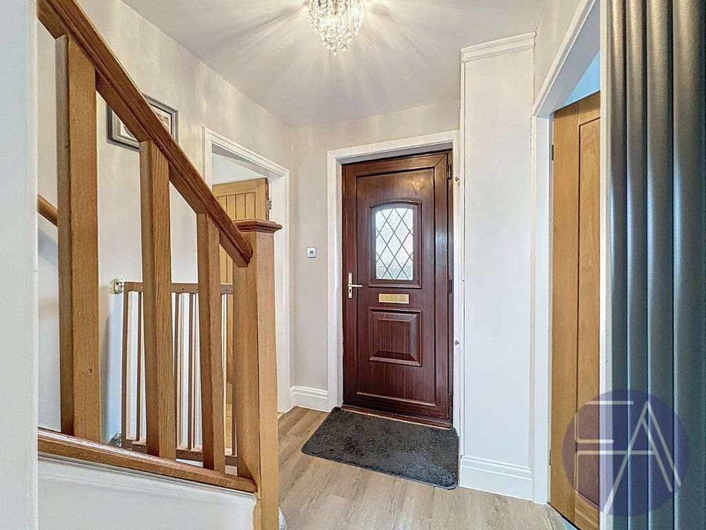 Property photo 2 of 25 4376762