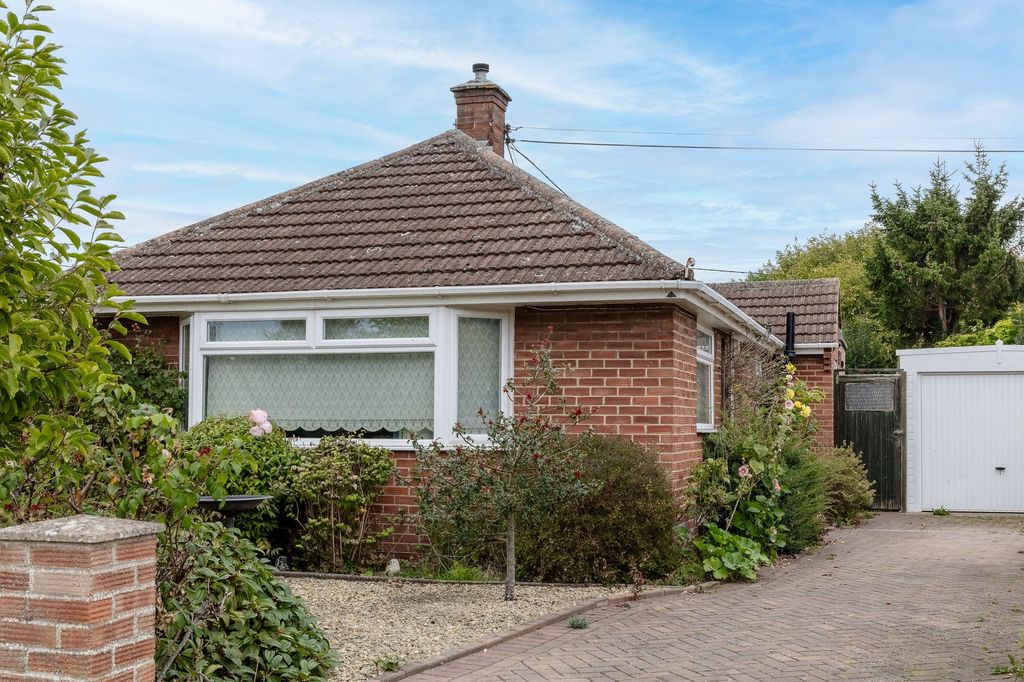 Property photo 1 of 22