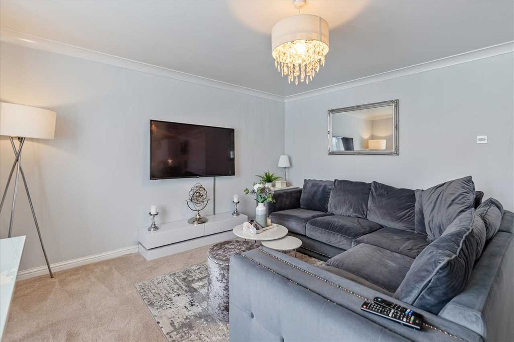 Property photo 3 of 23 Open Plan Lounge Kitchen Dining Room (2)