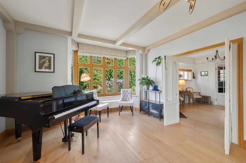 Property photo 3 of 39 Picture No. 08