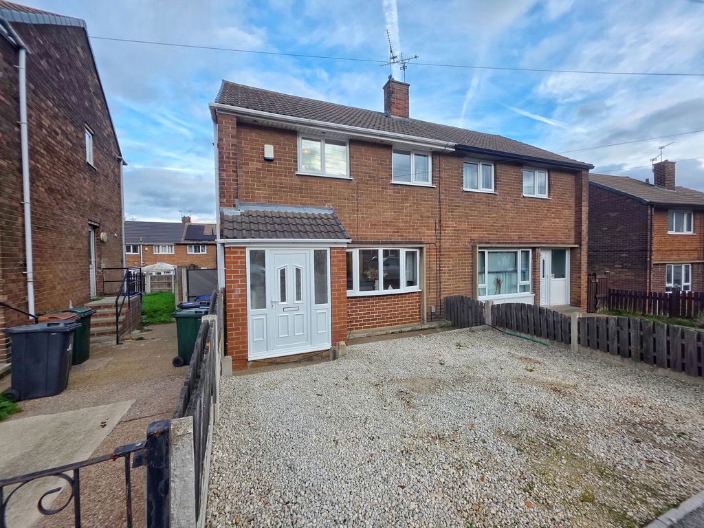 Property photo 2 of 19