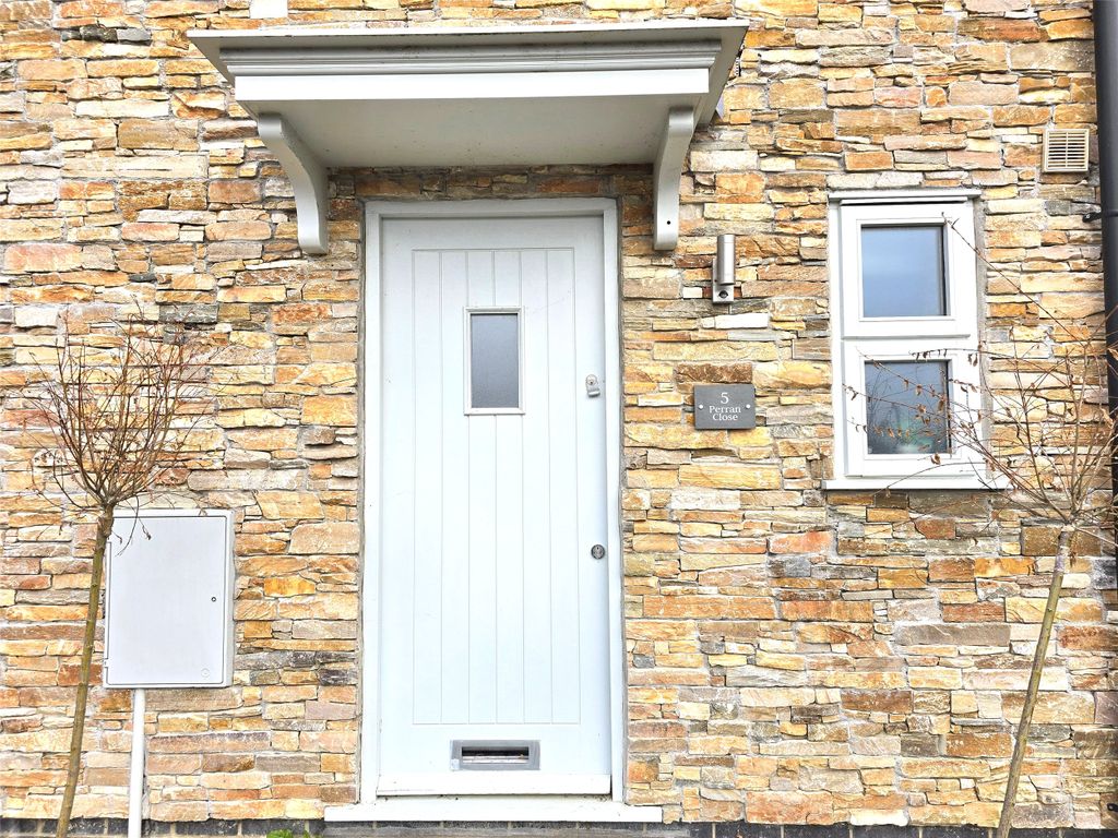 Property photo 2 of 19 Picture No. 46
