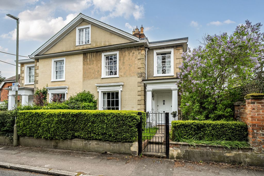 Property photo 1 of 13