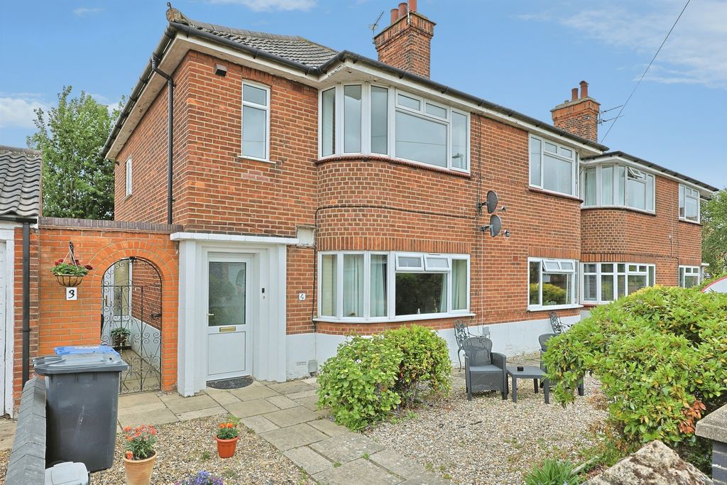 Property photo 1 of 14