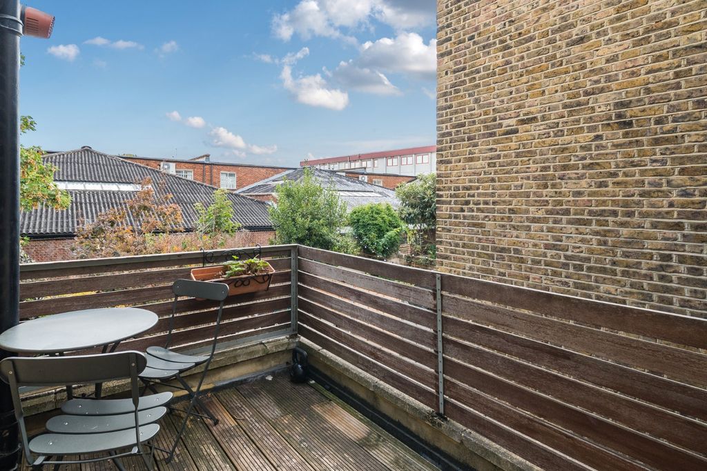 Property photo 3 of 10 Picture No. 09
