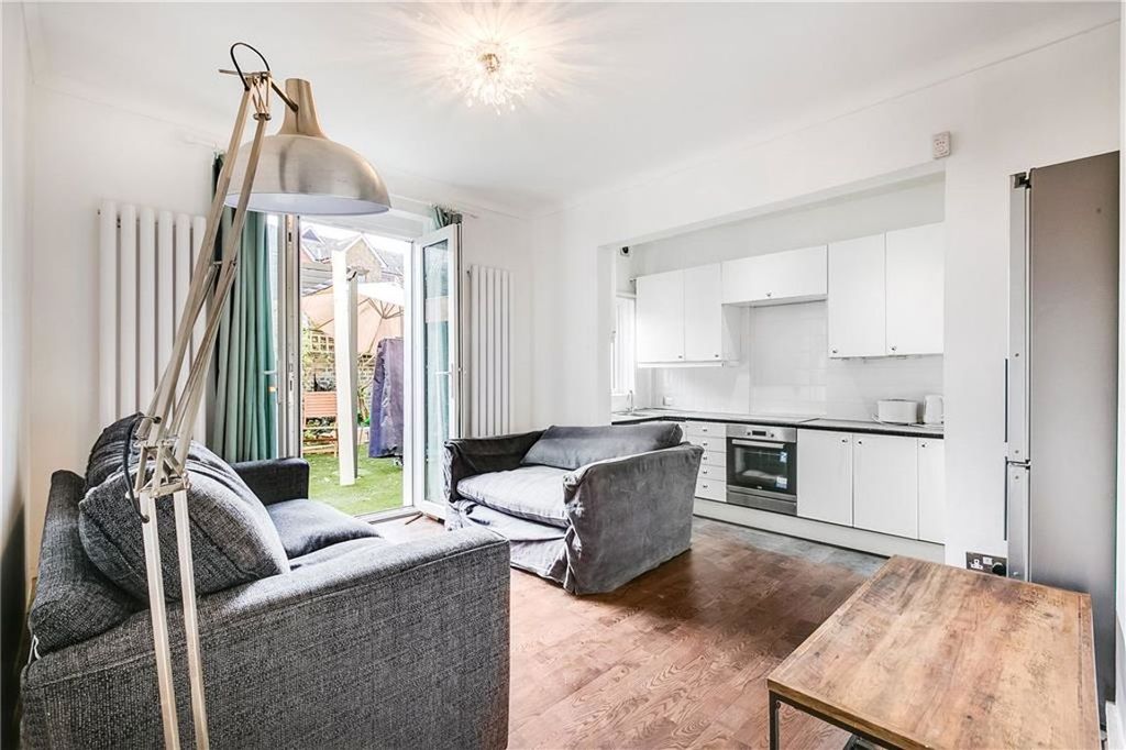 Property photo 3 of 6