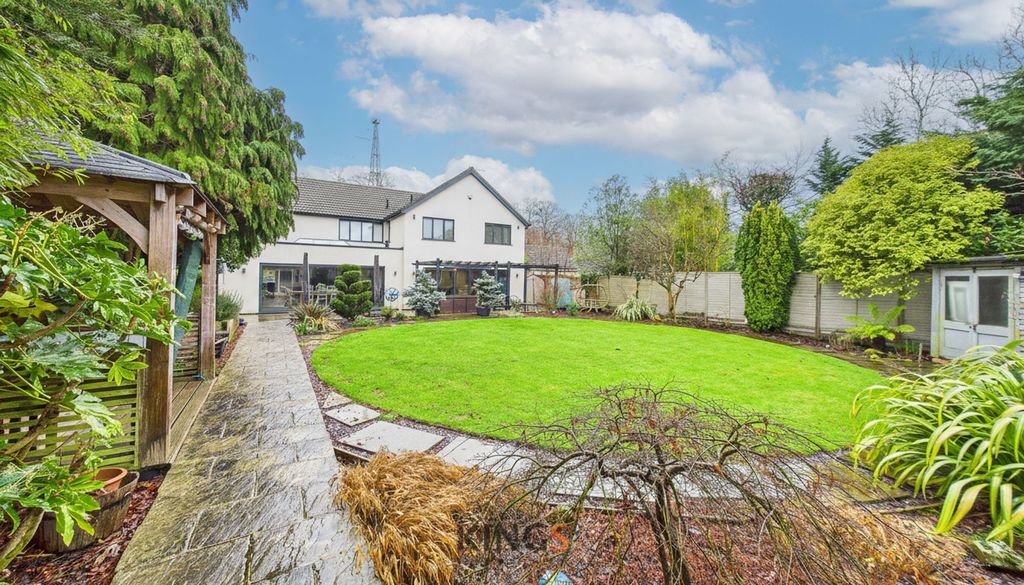 Additional image 31 of 5 bed detached house for saleUpland Drive, Brookmans Park AL9