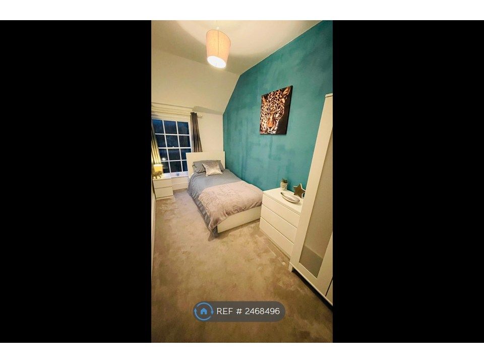 Property photo 1 of 22 Bedroom 7 - Single Room