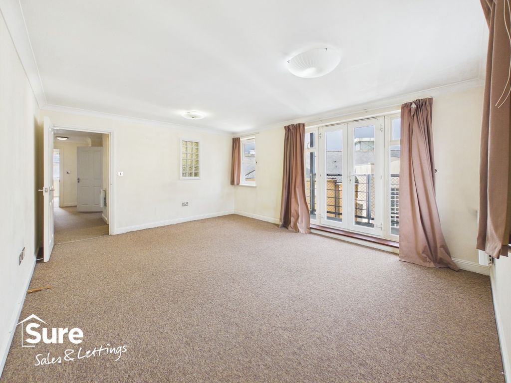 Property photo 1 of 22 5035151