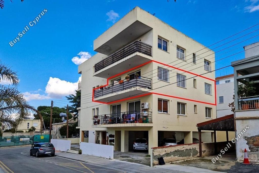 Property photo 1 of 5