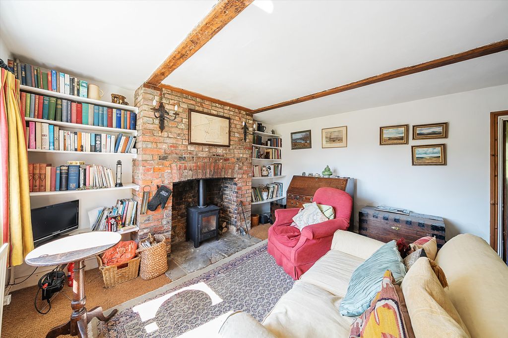 Property photo 3 of 17 Image