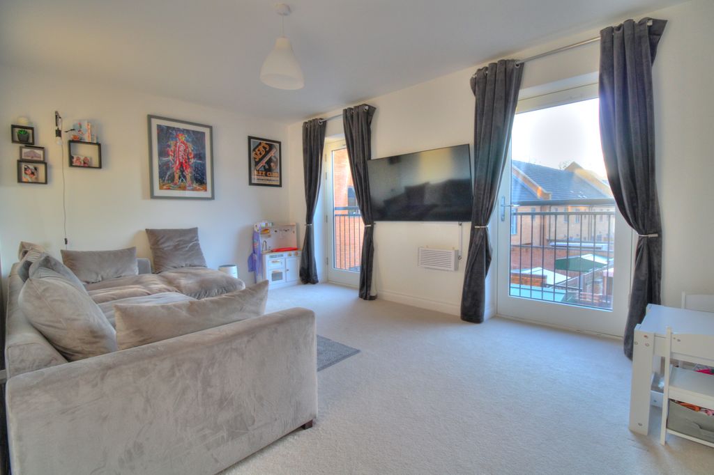 Property photo 3 of 26 Photo #3