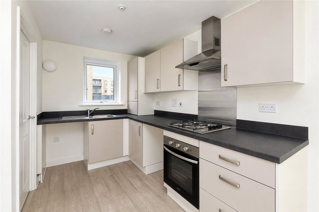 Property photo 2 of 18 Picture No. 07