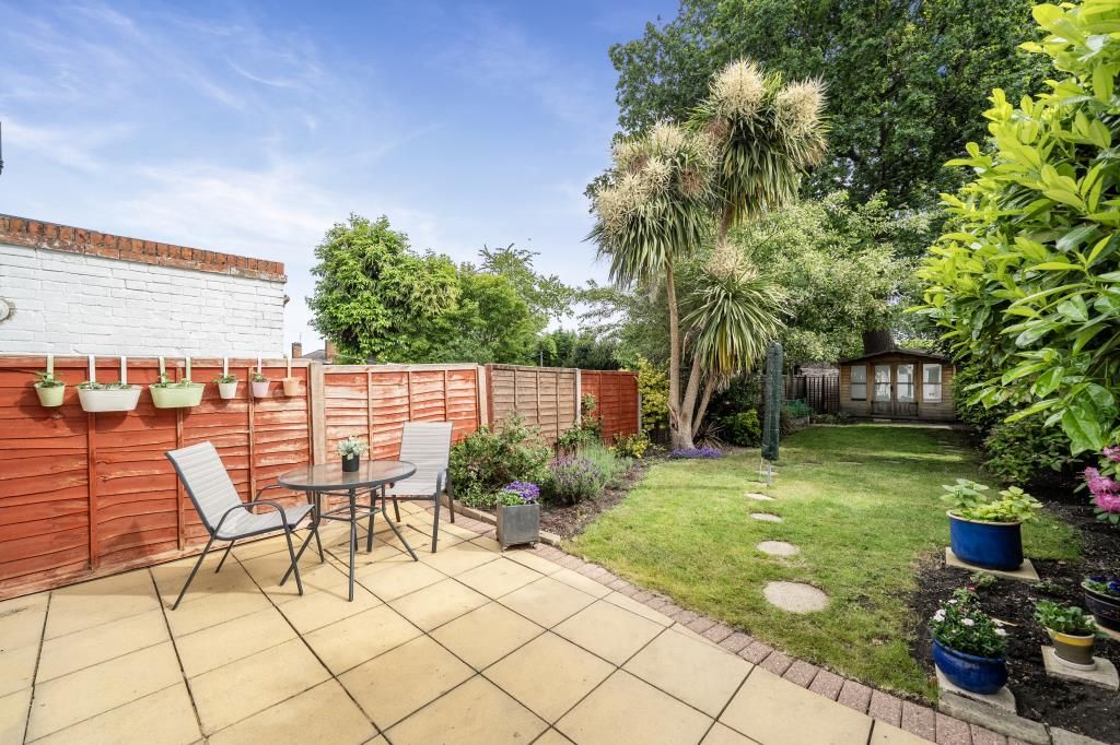 Property photo 2 of 18 Garden