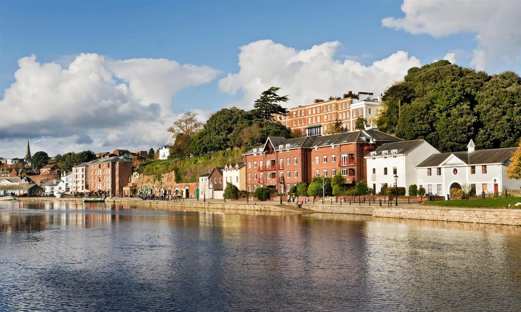 Property photo 3 of 3 Exeter 2.Jpg