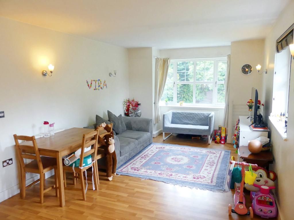 Property photo 2 of 10