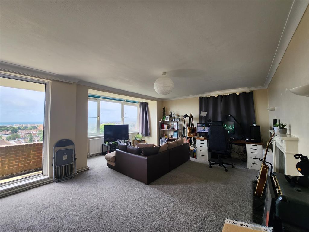 Property photo 3 of 10 Prestonville Court 52  (12).Jpg