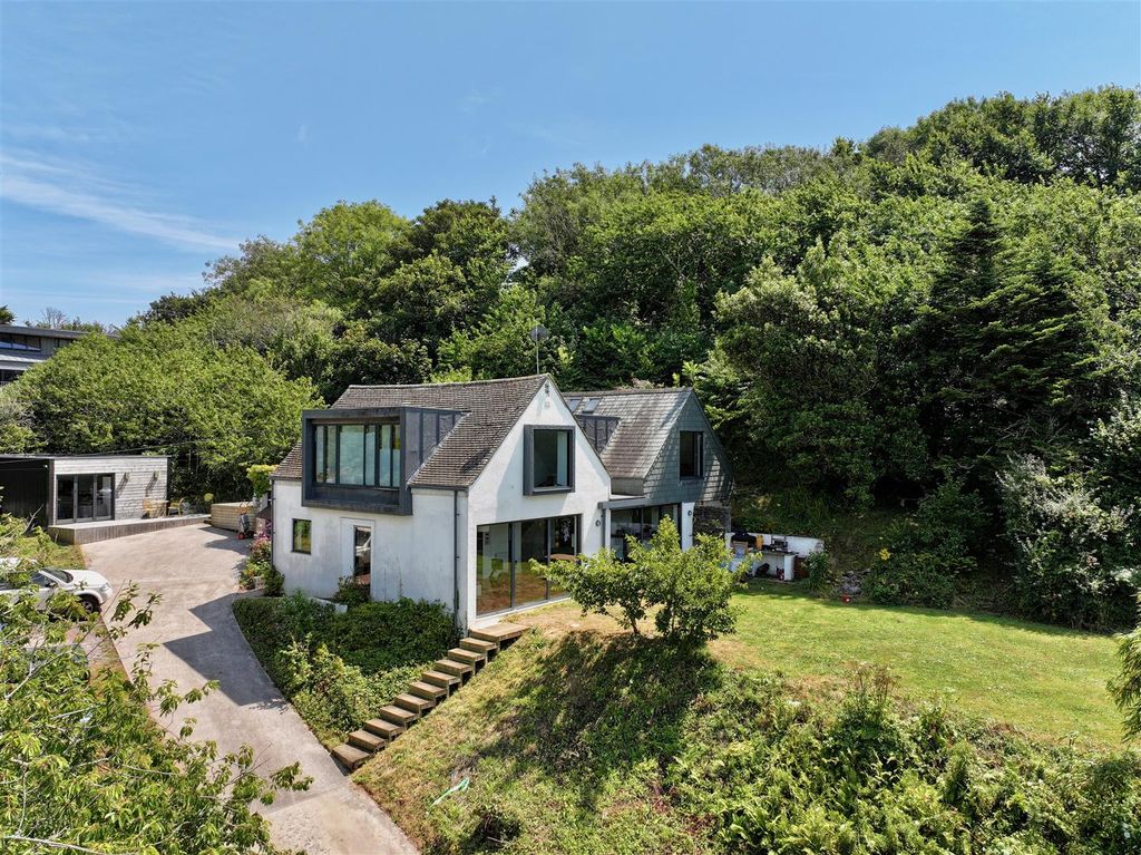 Property photo 3 of 48 Dji_Fly_20250718_124612_0526_1752839410357_Photo.J