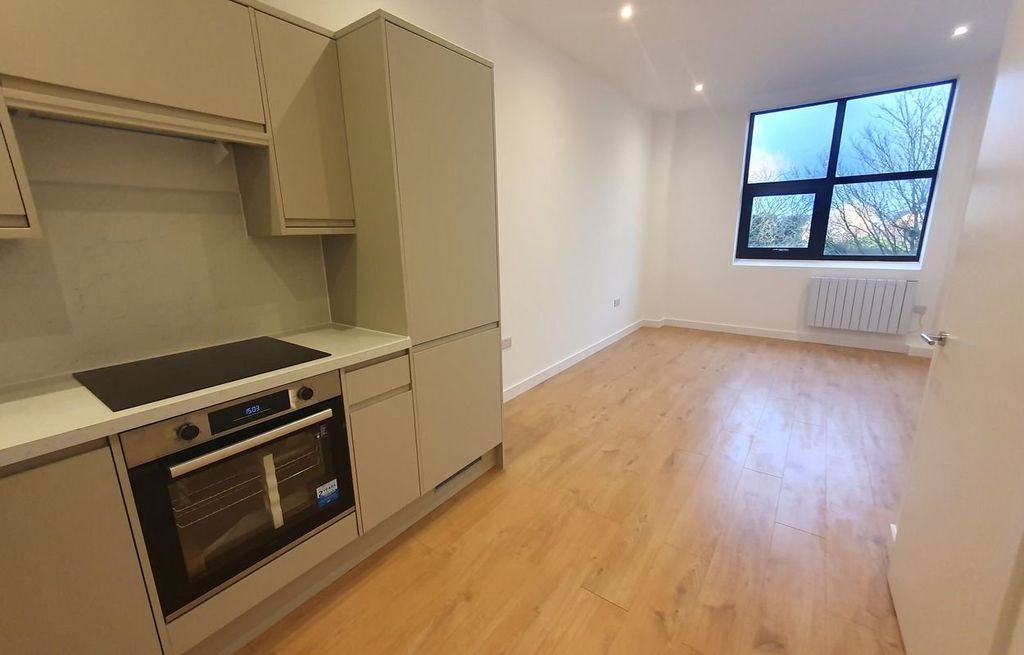 Property photo 3 of 10 Picture 3