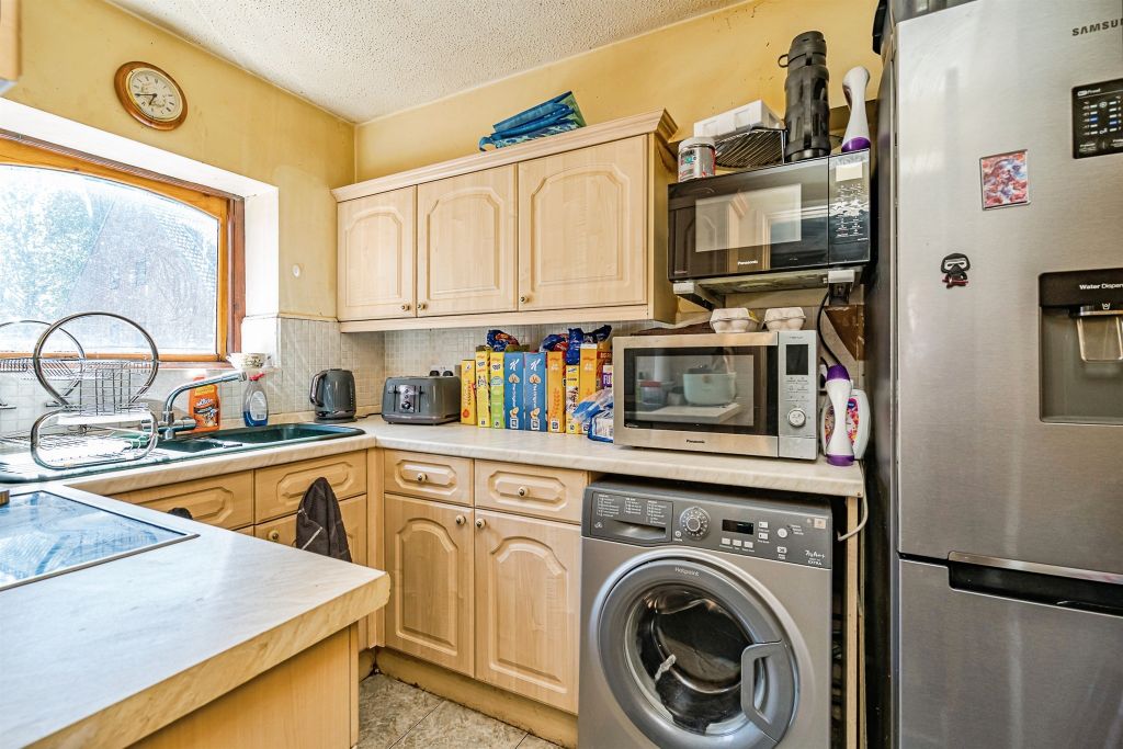 Property photo 2 of 14