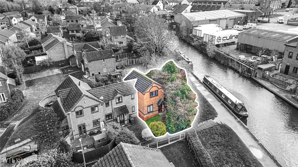 Property photo 1 of 24 Picture No. 02