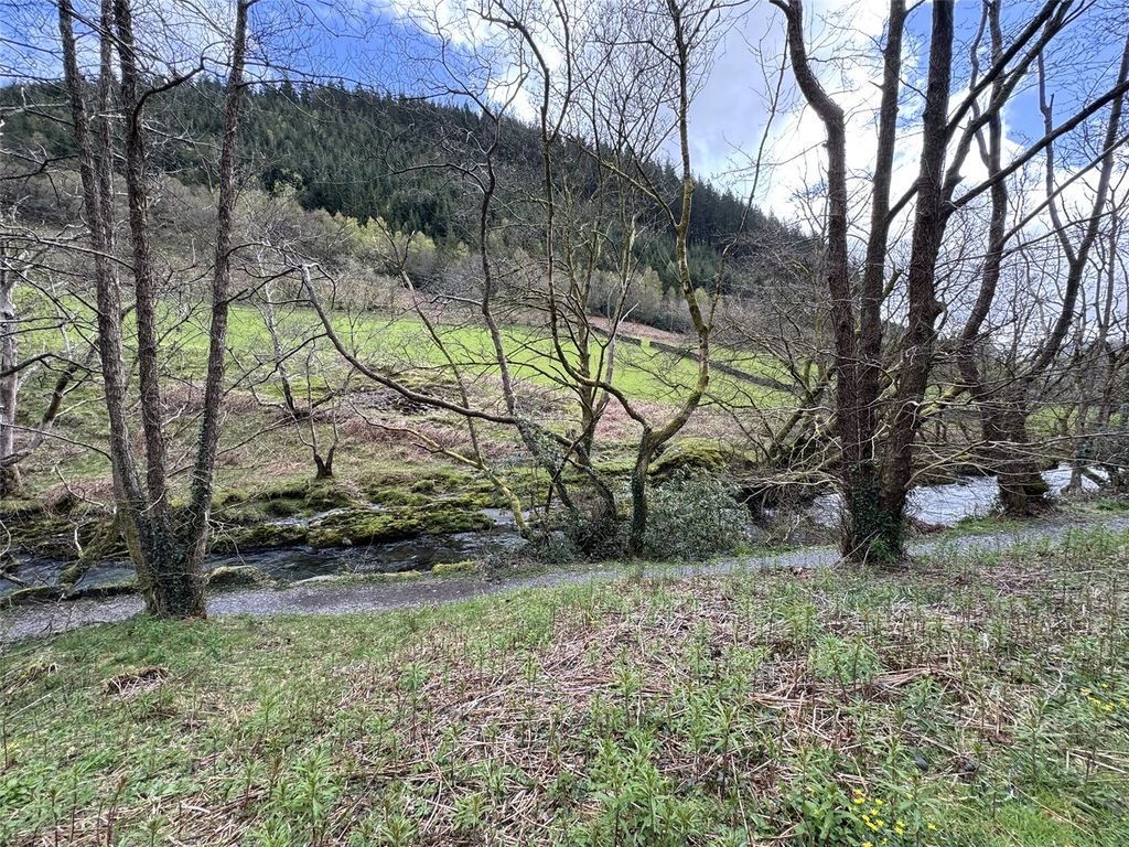 Property photo 3 of 15 Picture No. 03