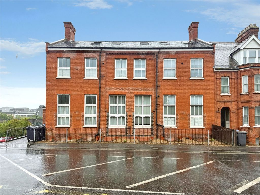 Property photo 1 of 15 Picture No. 24