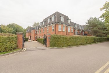 Property photo 1 of 21