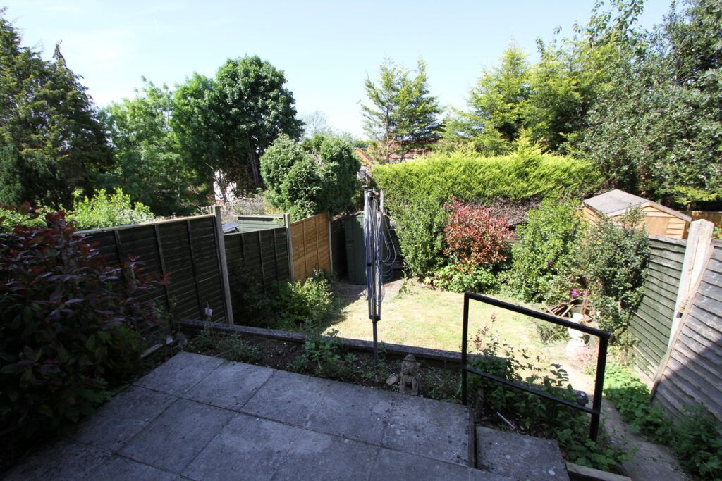 Property photo 2 of 5