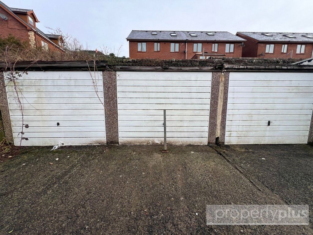 Property photo 3 of 4 Picture No. 04