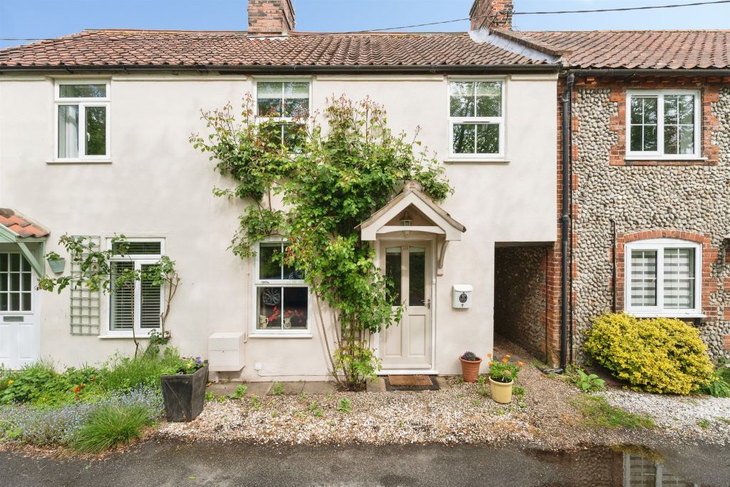 Property photo 1 of 17