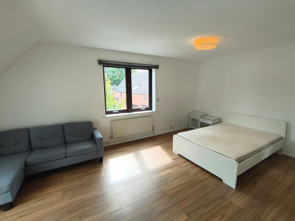 Property photo 3 of 10 7.Jpg