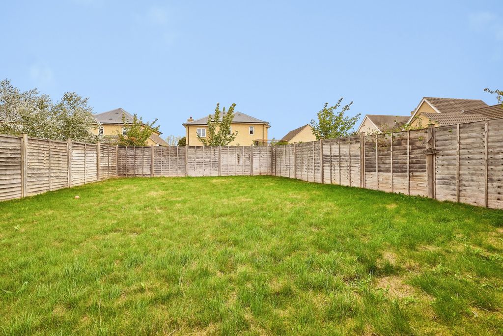 Property photo 3 of 18 Pbox-Img.Jpg