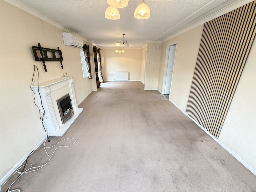 Property photo 3 of 18 Picture No. 08