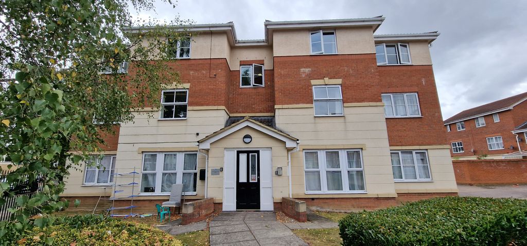 Property photo 1 of 11