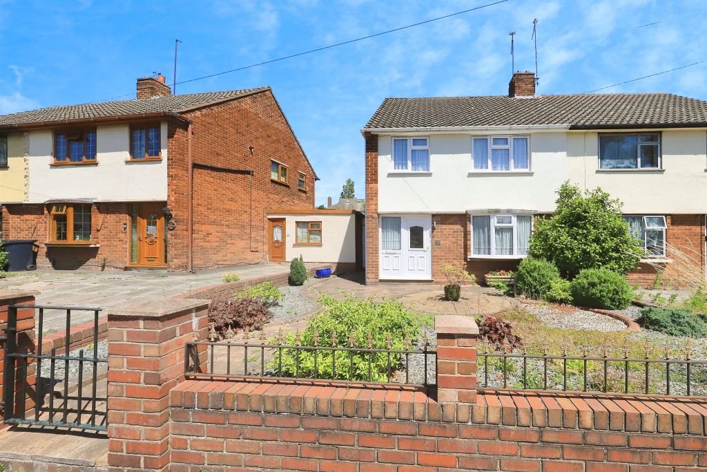 Property photo 2 of 17