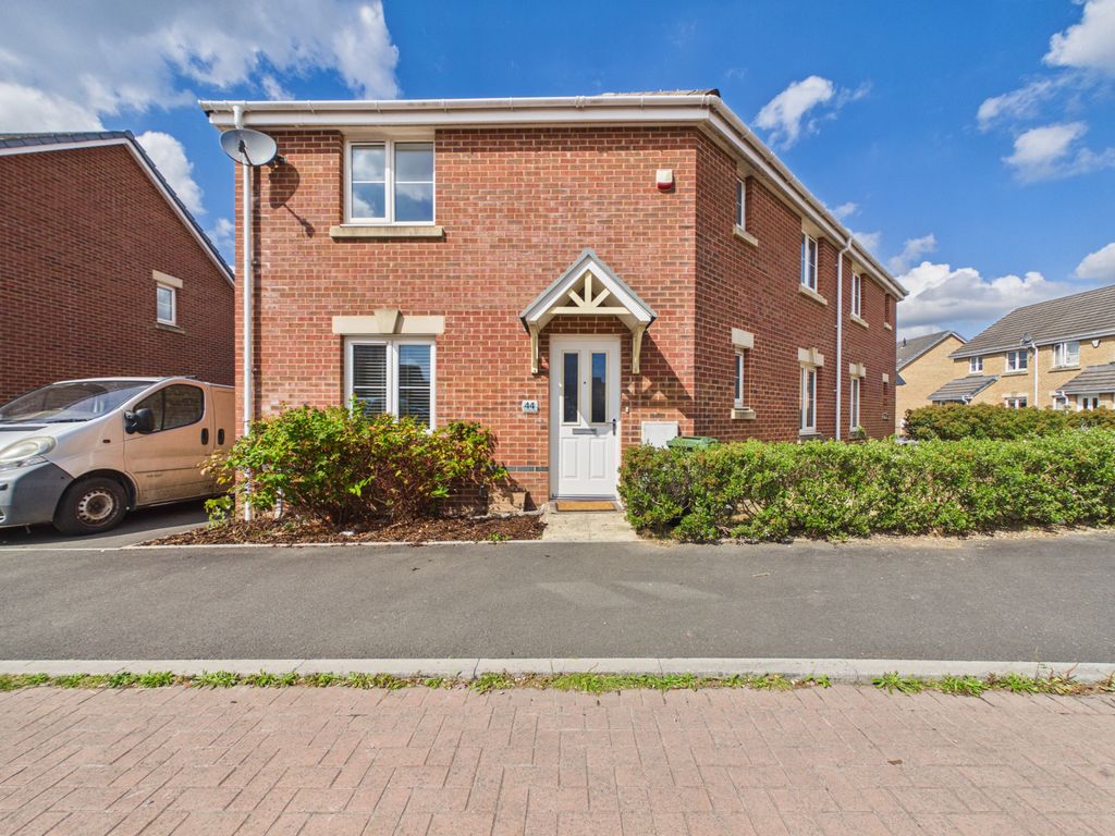 Property photo 1 of 14