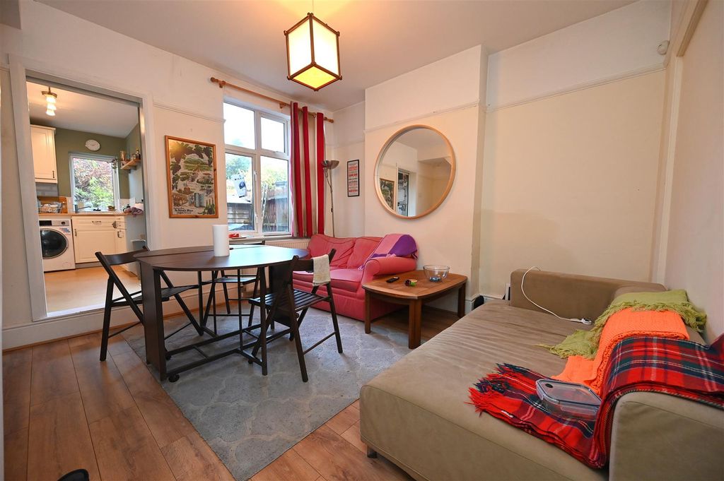 Property photo 3 of 13 Dining Room.Jpg