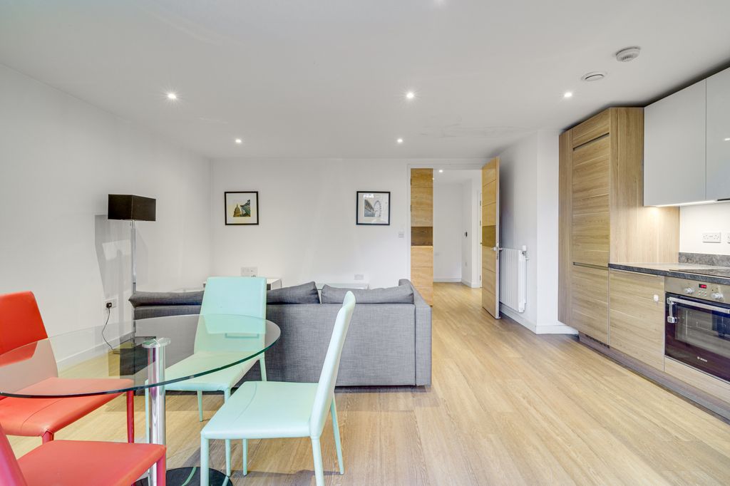 Property photo 2 of 15