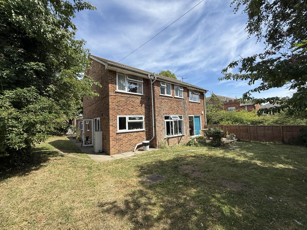 Property photo 2 of 12 Img_8562.Jpg