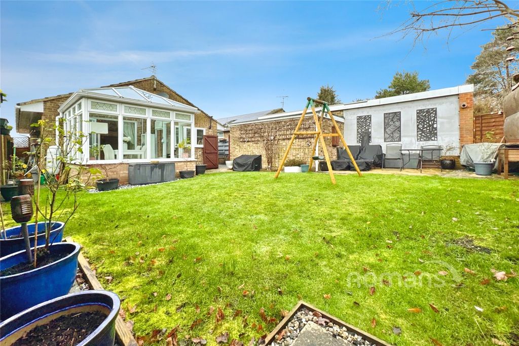 Property photo 2 of 16 Picture No. 07