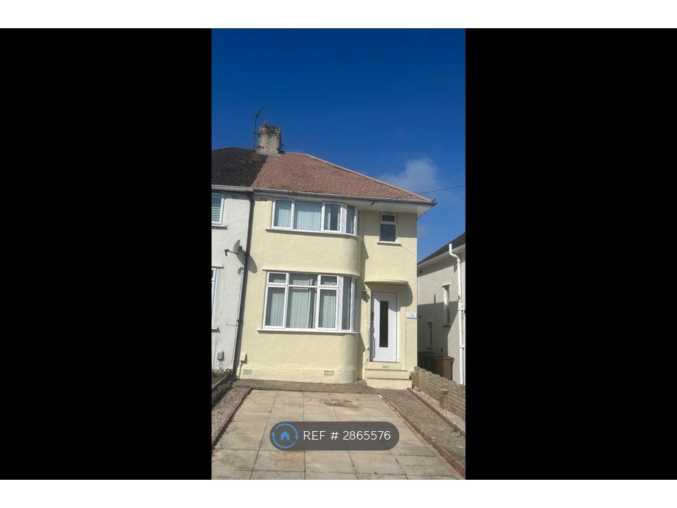 Property photo 2 of 18