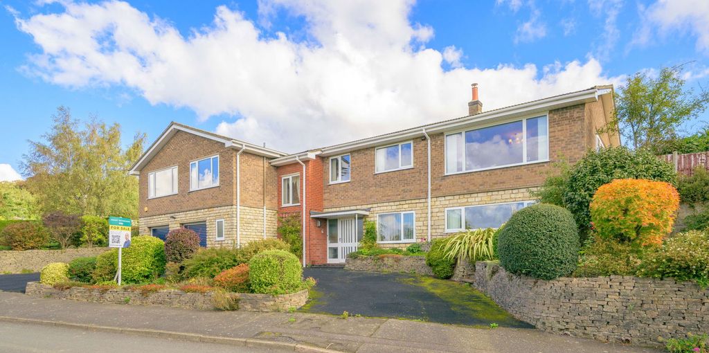Property photo 1 of 30