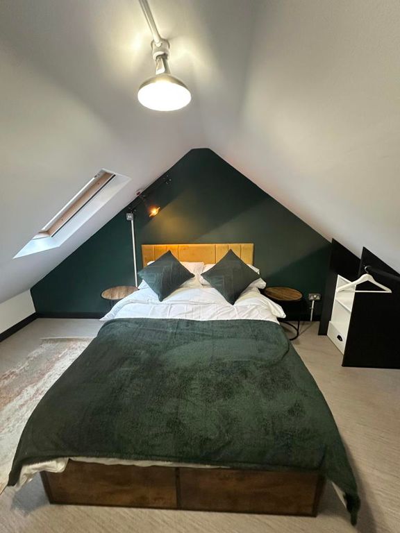 Property photo 3 of 8 Room In Roof With Velux Style Window