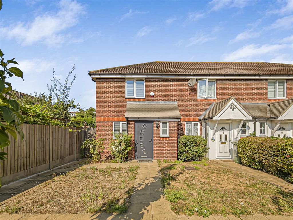 Property photo 1 of 18